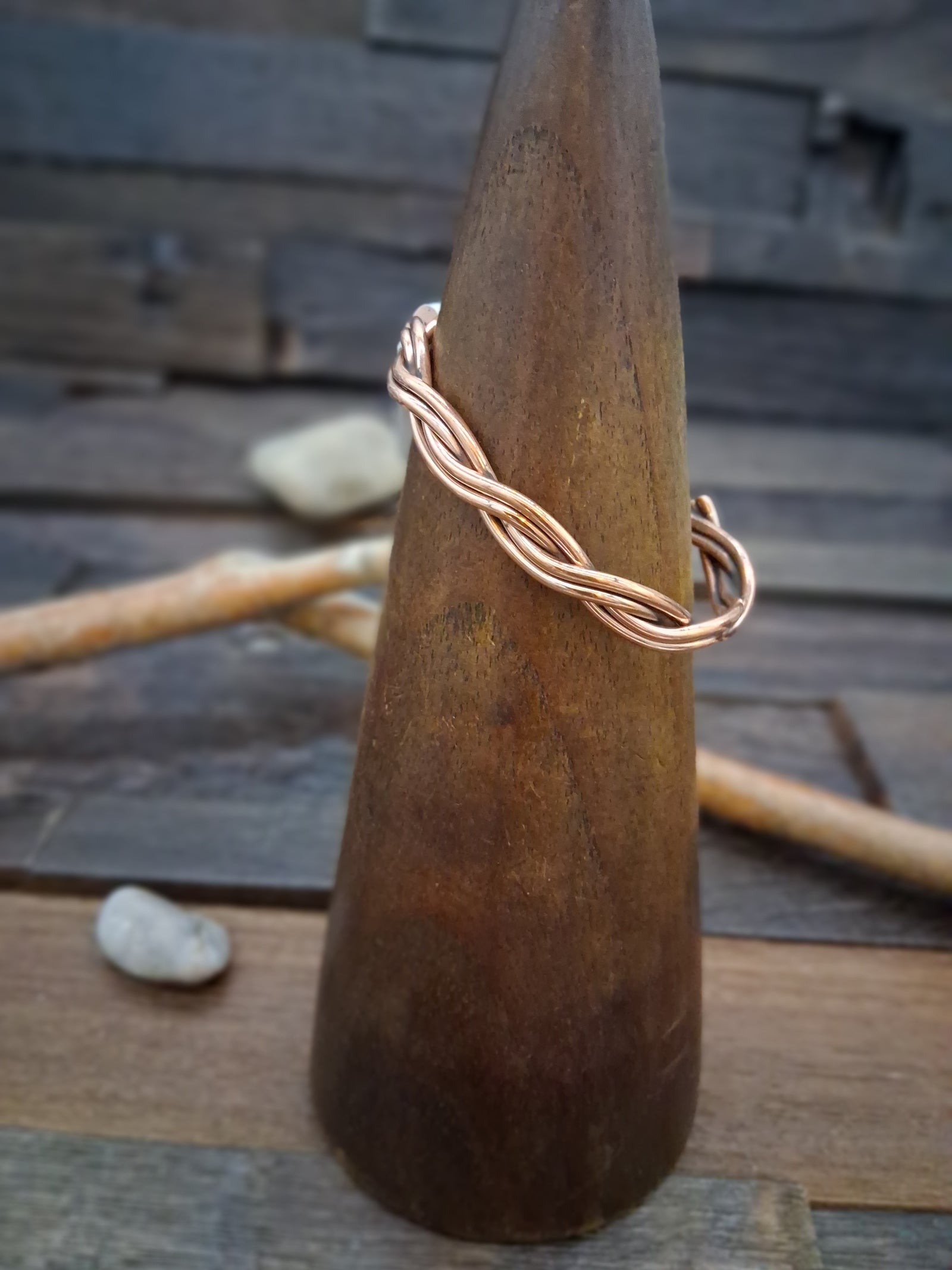 Twisted Copper Cuff - 6 in.