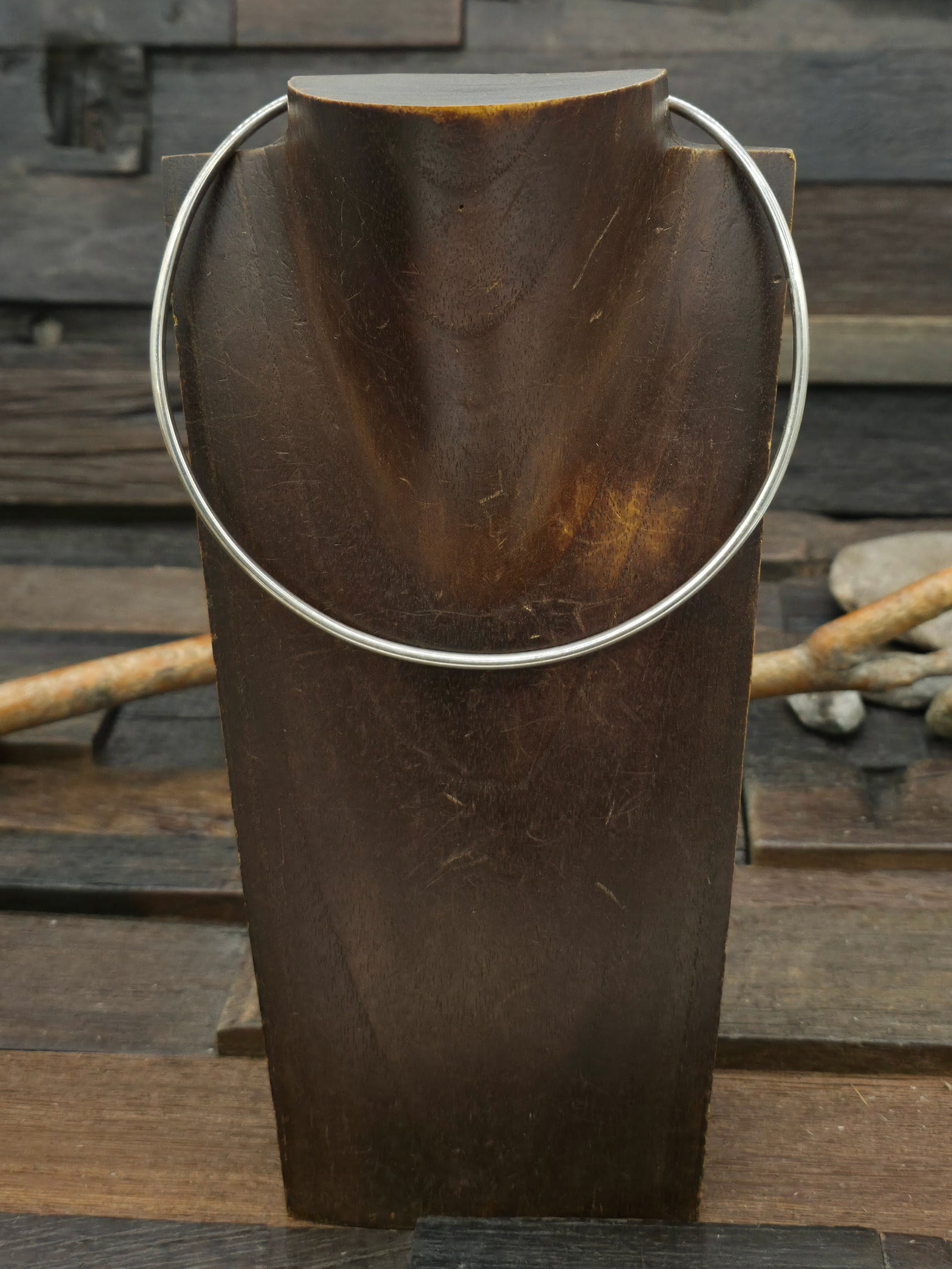 Vintage/Estate Sterling Silver Wire Cuff Necklace - 16 in. with Gap
