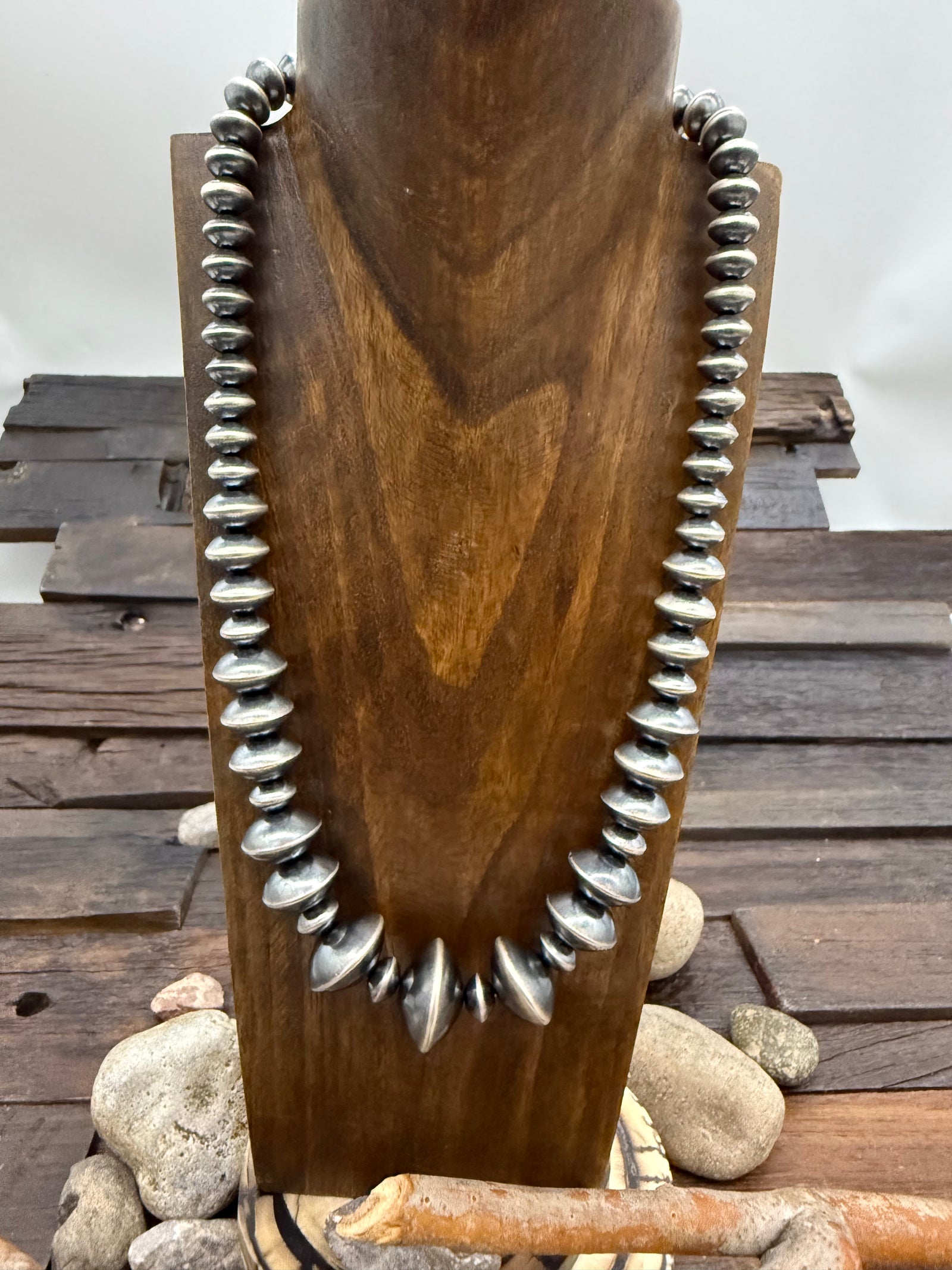 Sterling Silver Oxidized Navajo Graduated Saucer Pearls 22in