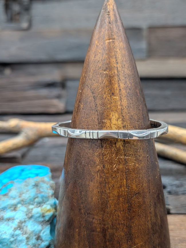 Sterling Silver Simple Design Cuff Bracelet 6 3/8in w/gap by Elaine Tahe