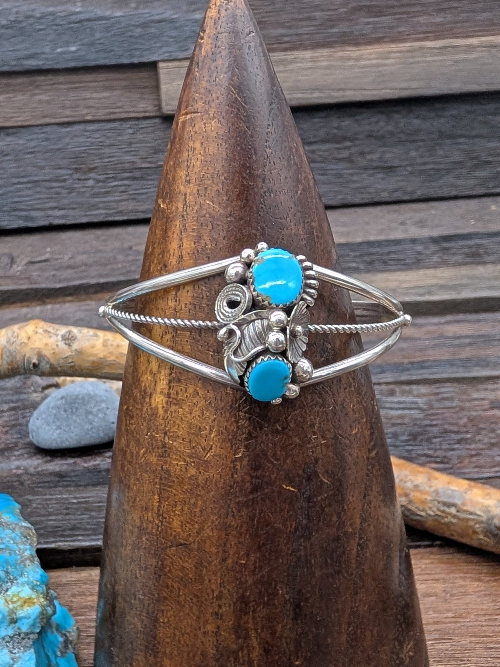 Kingman Turquoise Sterling Silver Leaf Cuff Bracelet by Carolyn Tso 6 1/4in w/gap