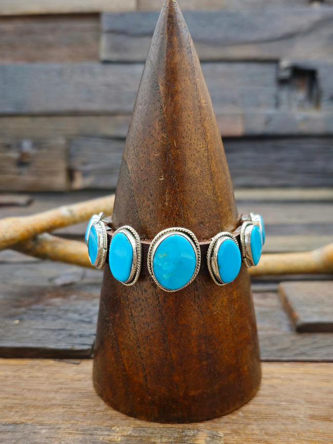 Seven Stone Turquoise Leather Buckle Bracelet