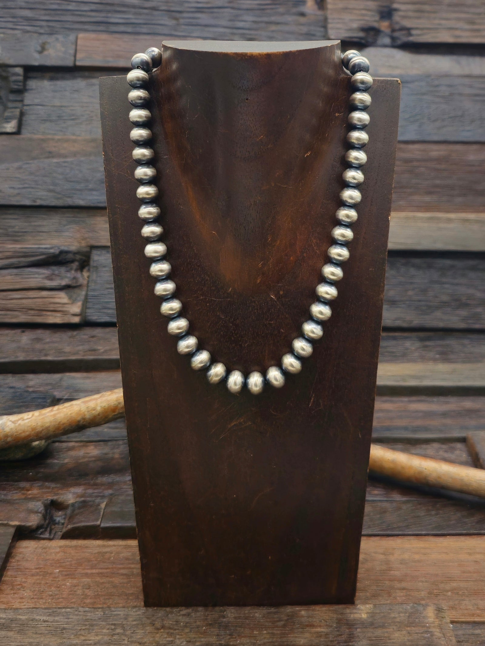Bryannen Halwood Navajo Pearls - 16 in Bead 1/2 Semi