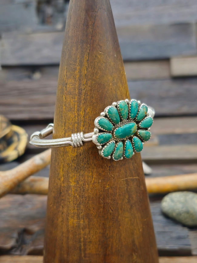Vintage/Estate Sterling Silver Cuff with Green Turquoise Cluster - 6 1/4 in.