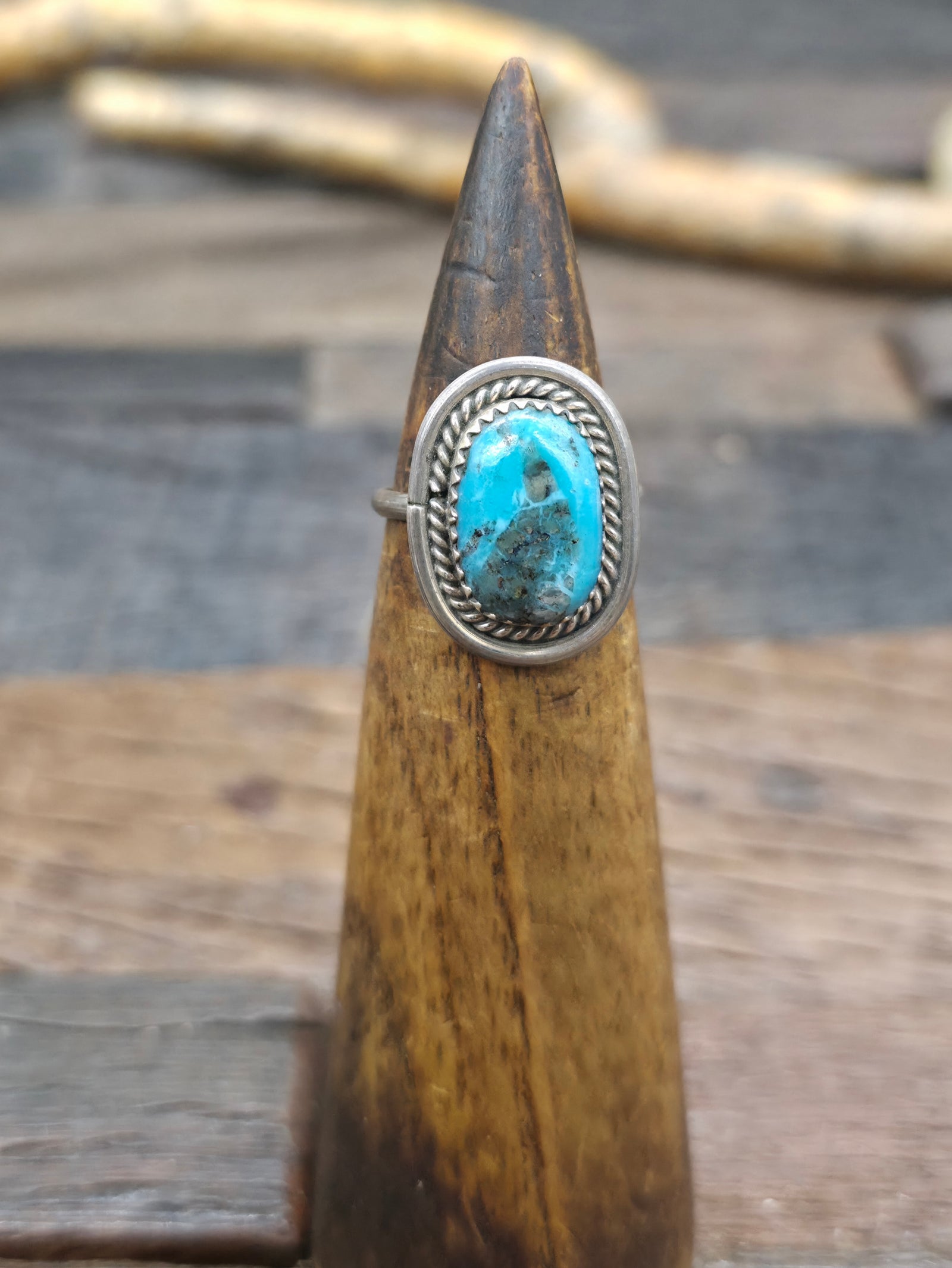 Sterling Silver Green Turquoise Ring by Tommy Lee - Size 7 1/2