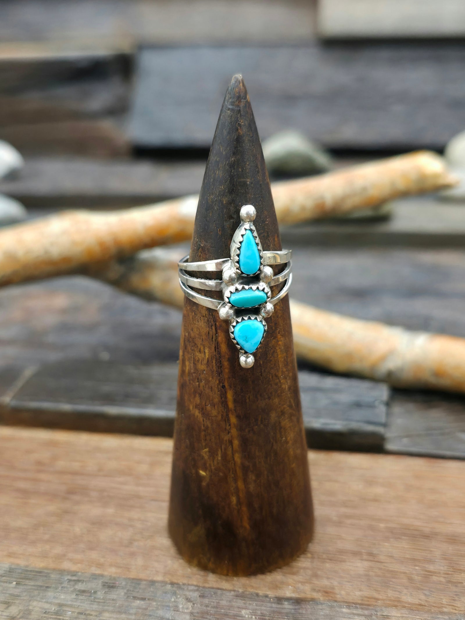 Three Stone Sterling Silver Blue Gem Turquoise Ring - Size 9