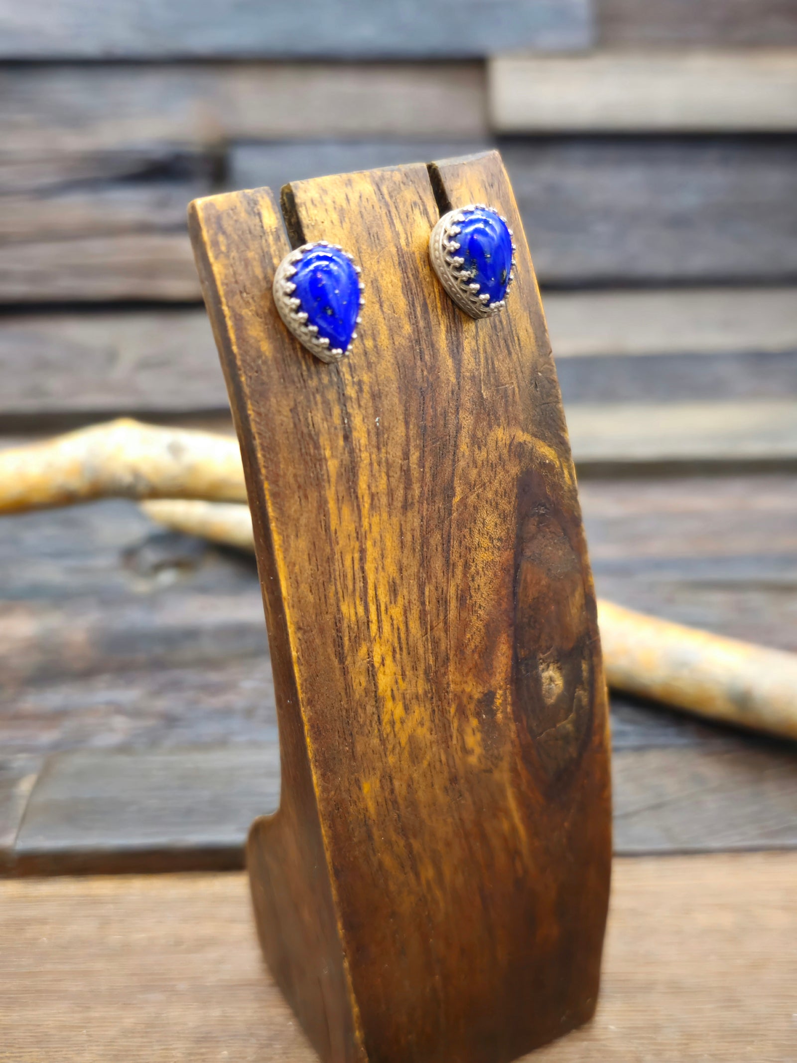 Vintage/Estate Sterling Silver Lapis Lazuli Teardrop Post Earrings