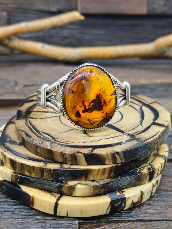 High-Shine Sterling Silver Amber Bracelet by Eugene Belone 6 in.
