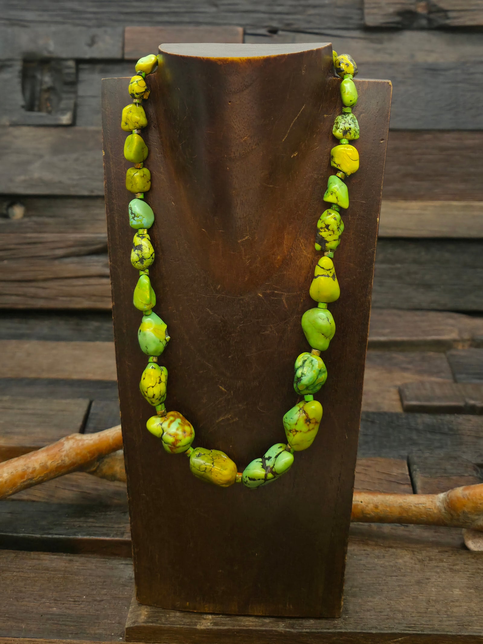 Graduated Green Skyhorse Turquoise Nugget Necklace - 20 in.