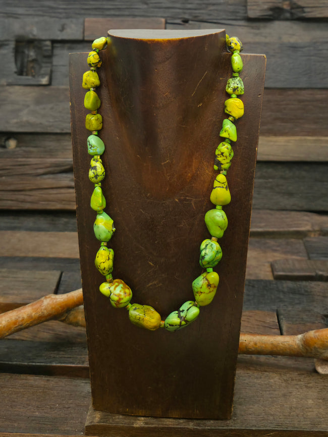 Graduated Green Skyhorse Turquoise Nugget Necklace - 20 in.