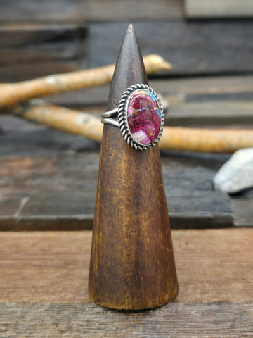 Sterling Silver and Orange Spiny Oyster Ring by Ernest Hawthorne - Size 7 3/4