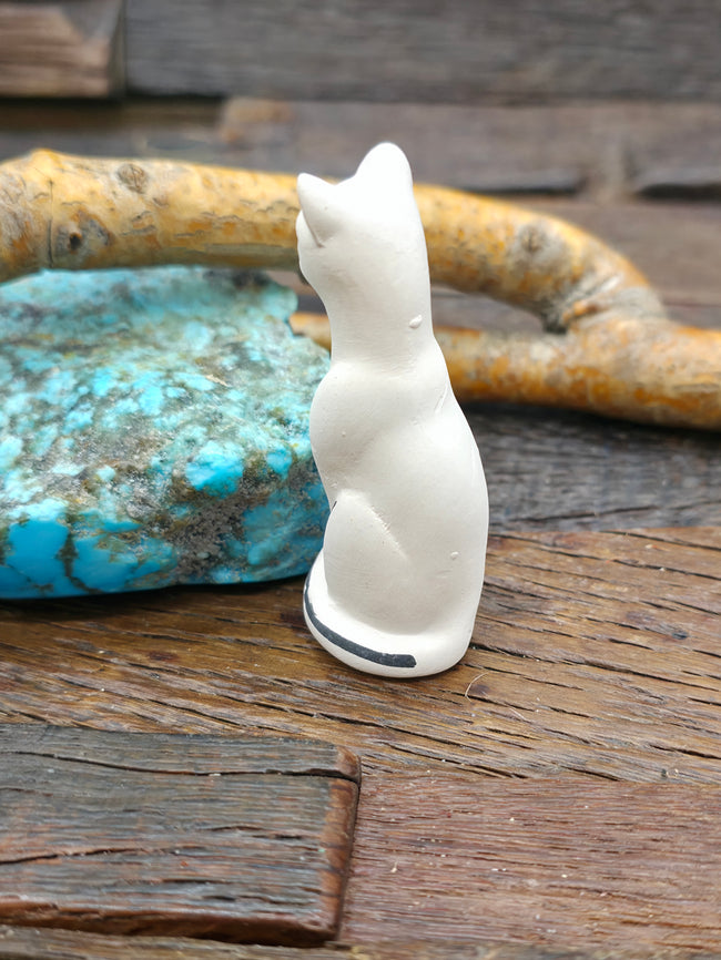 Mini Acoma Cat - Seated Tall