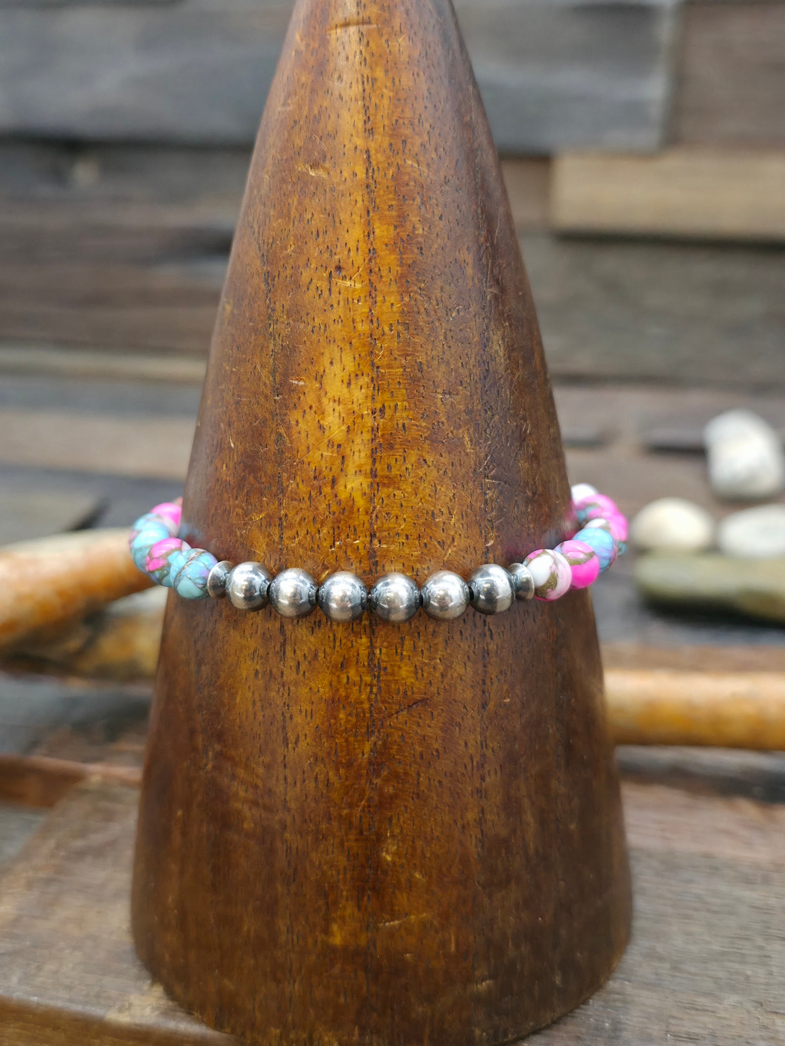 Pink Mojave and Sterling Silver Beaded Bracelet - 7 1/2 in.