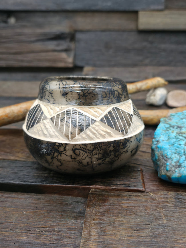 Navajo Horsehair Etched pot by Tom Vail Jr. - 3 in. by 3 in. by 3 1/2 in.