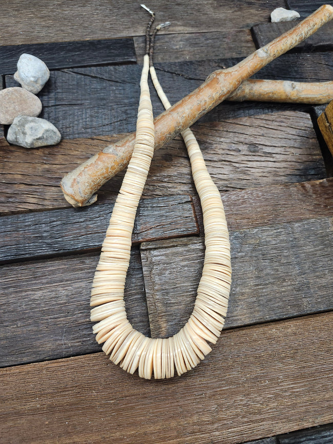 Graduated Melon Shell Necklace by Robert Coriz - 24 in.