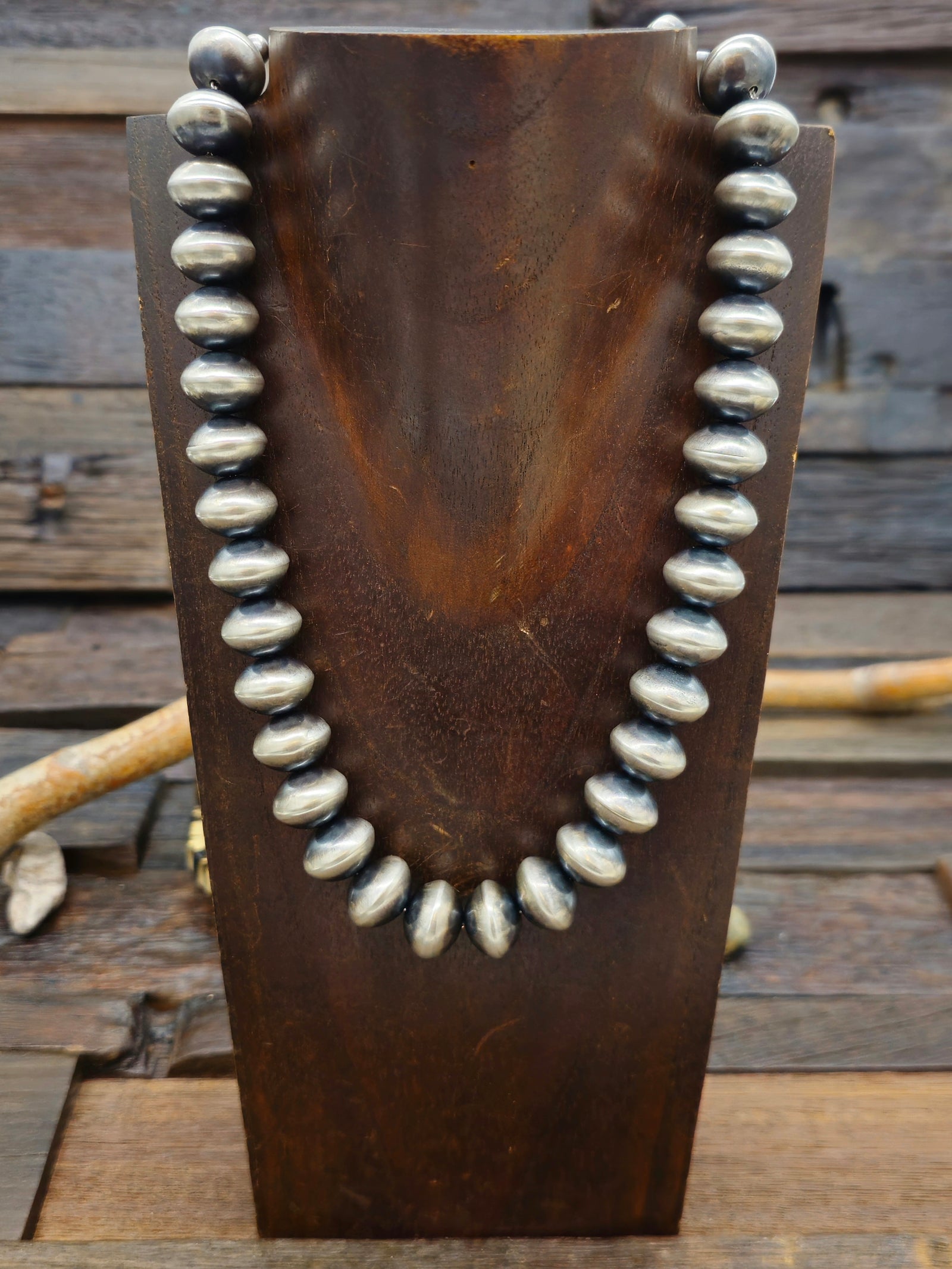 Bryannen Halwood Navajo Pearls - 18 in. 3/4 in. Bead