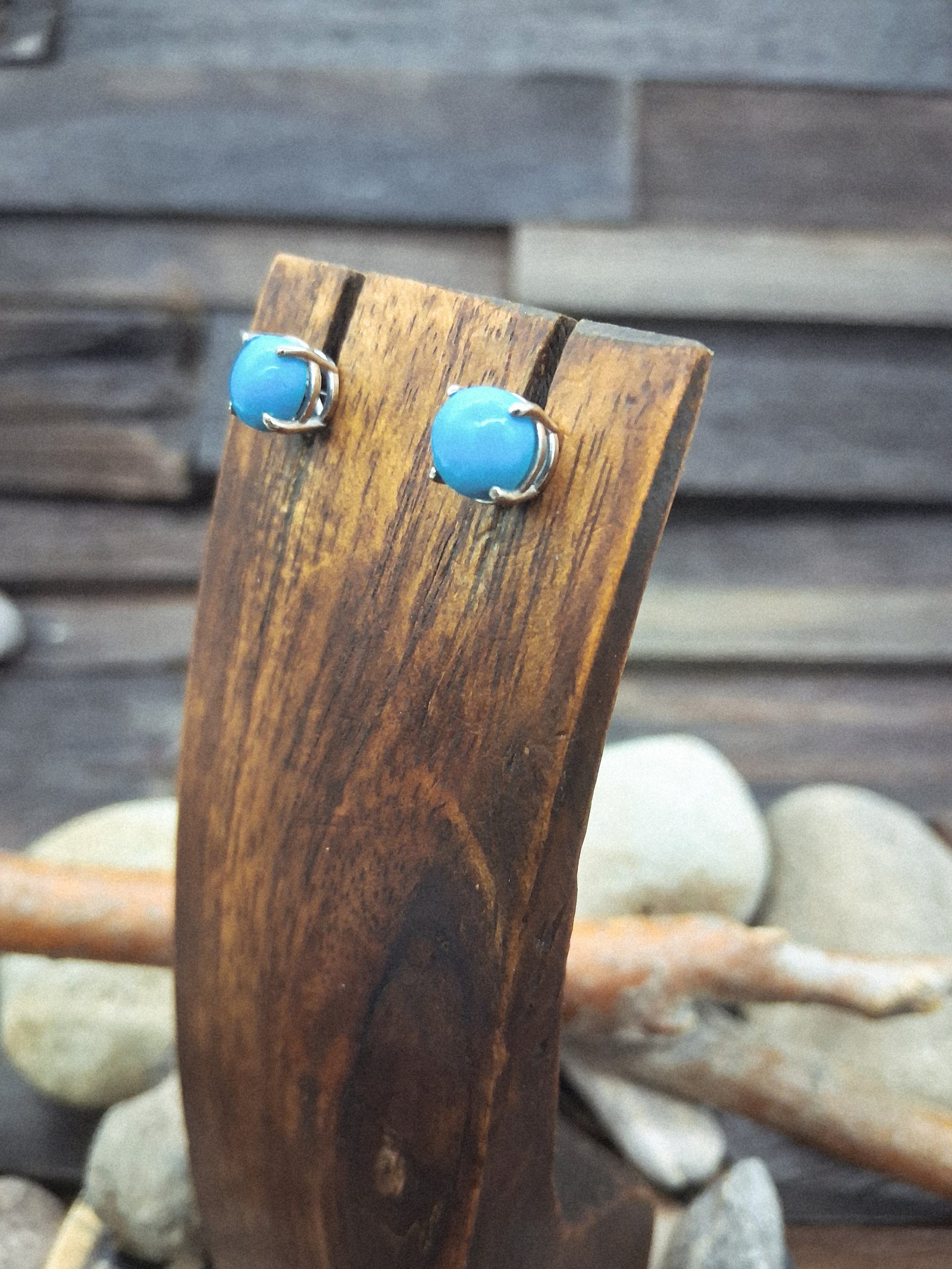 14 KT White Gold Sleeping Beauty Turquoise Round Stud Post Earrings