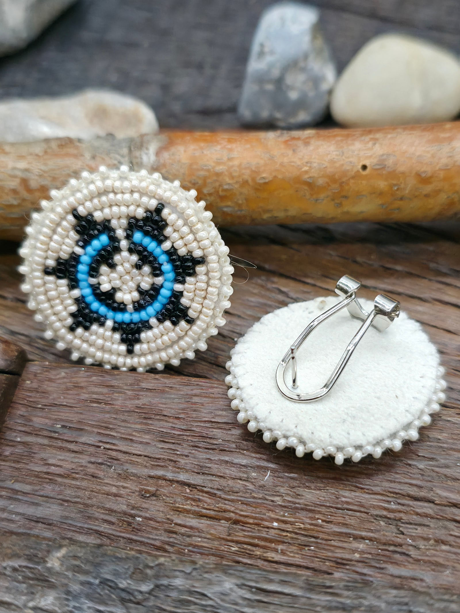 Beadwork Basket Post Earrings - White and Blue