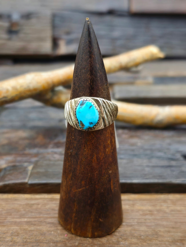 Vintage/Estate Turquoise Sterling Silver Ring - Size 11
