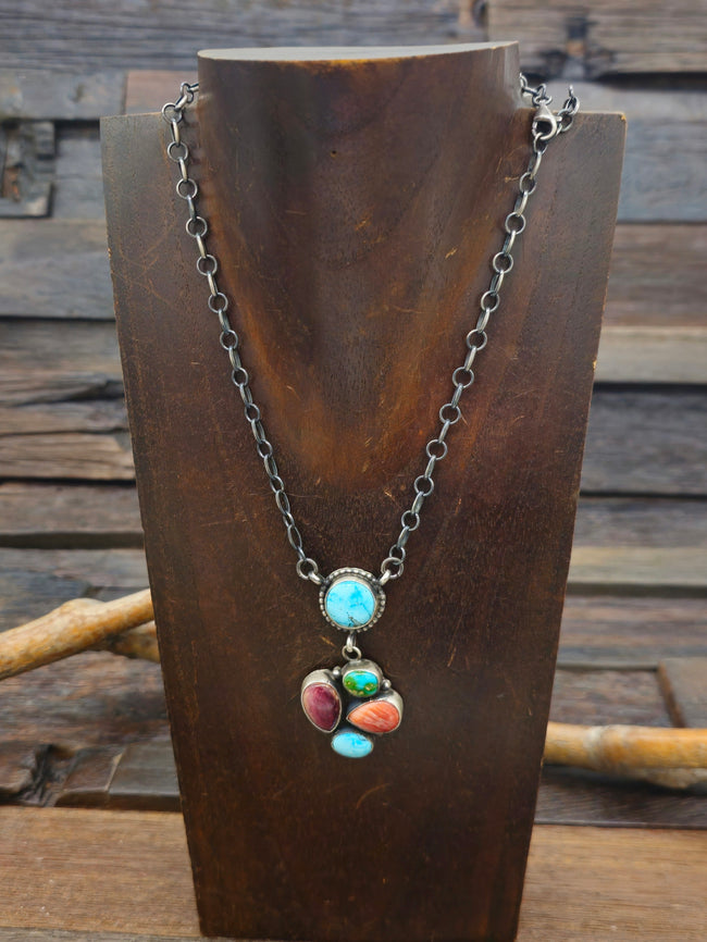 Turquoise and Spiny Lariat Necklace - 18 in.