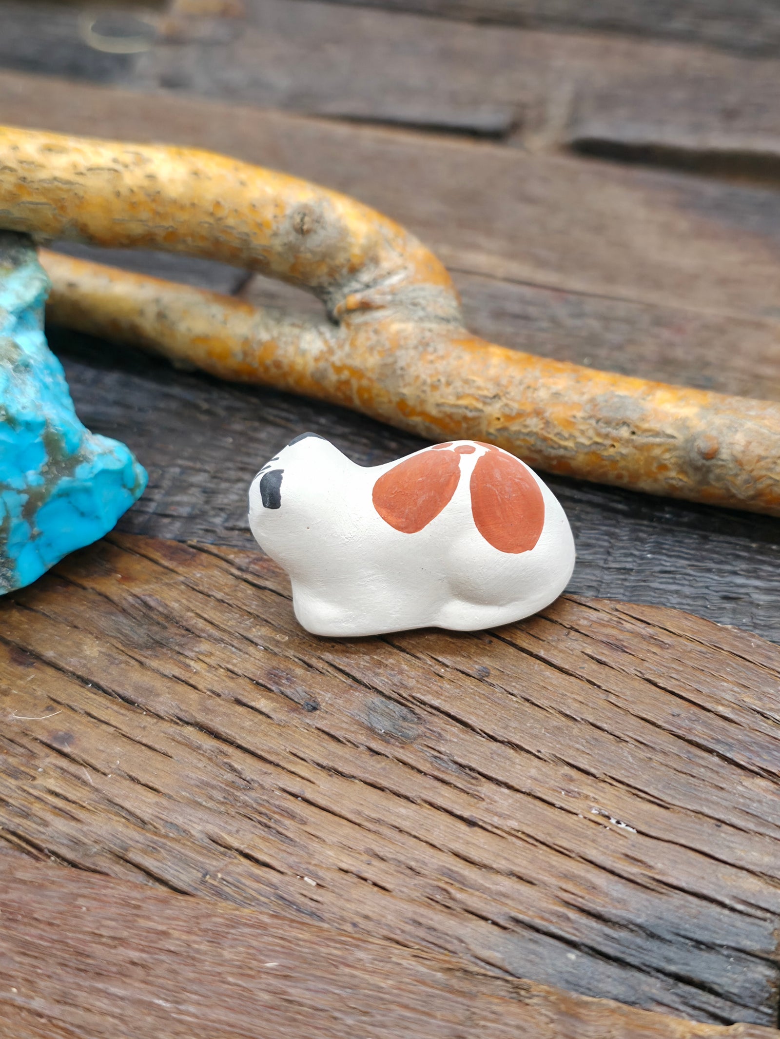 Mini Acoma Cat - Loaf with Flower
