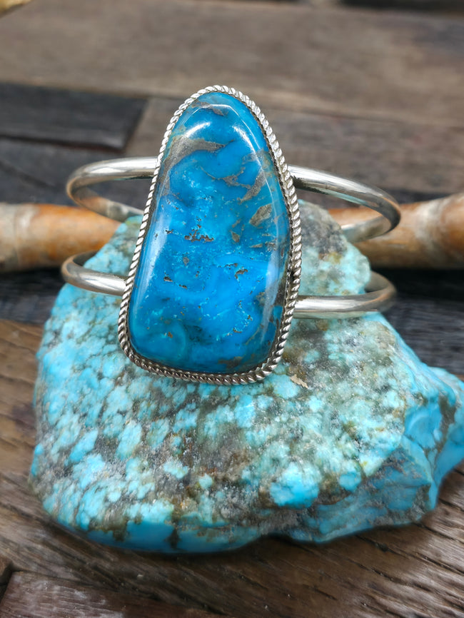 Turquoise Sterling Silver Bracelet by Ray Nez - 7 in. with Gap