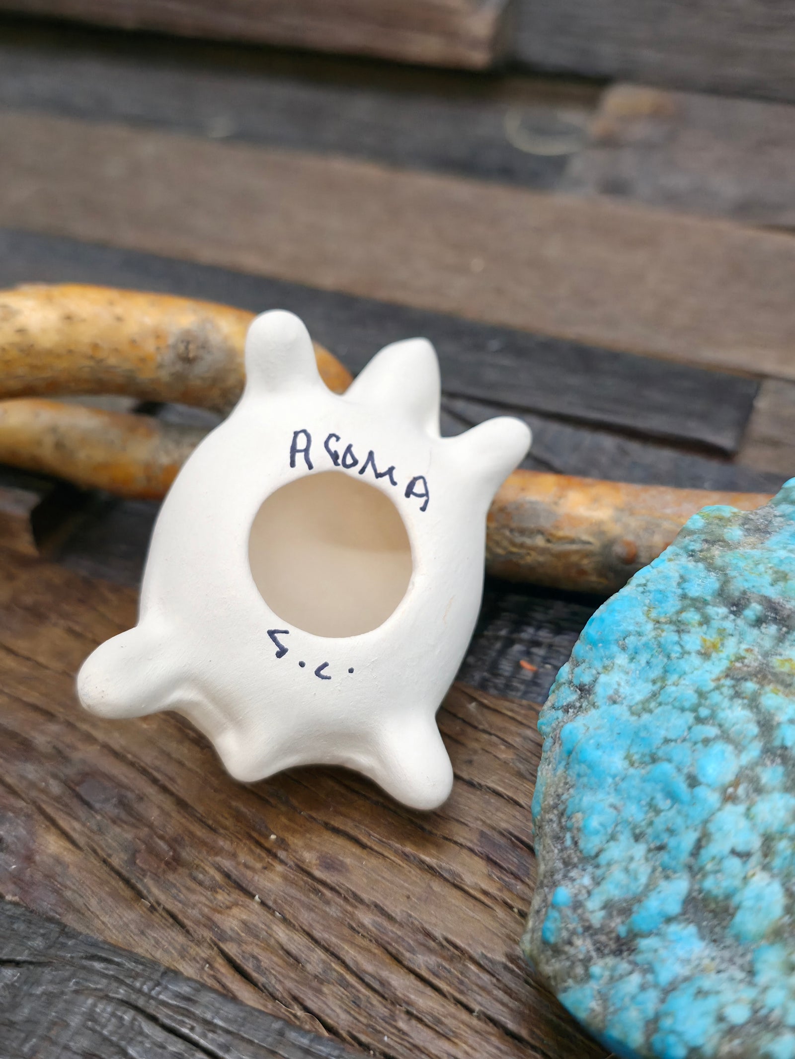 Mini Acoma Tortoise with Flower