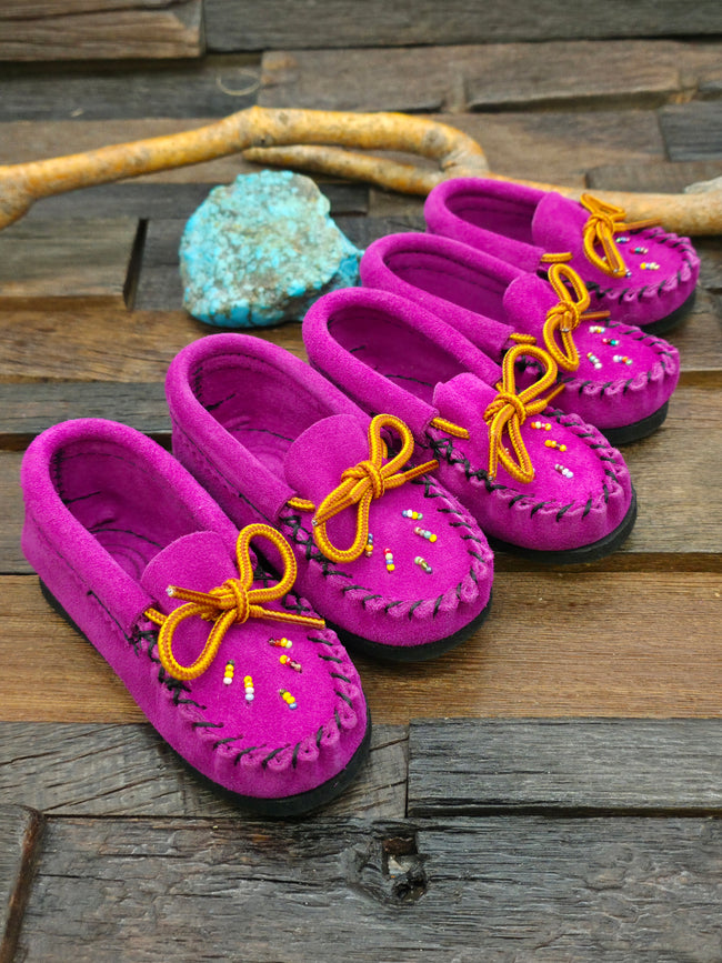 Bastien Infant Beaded Moccasins - Pink