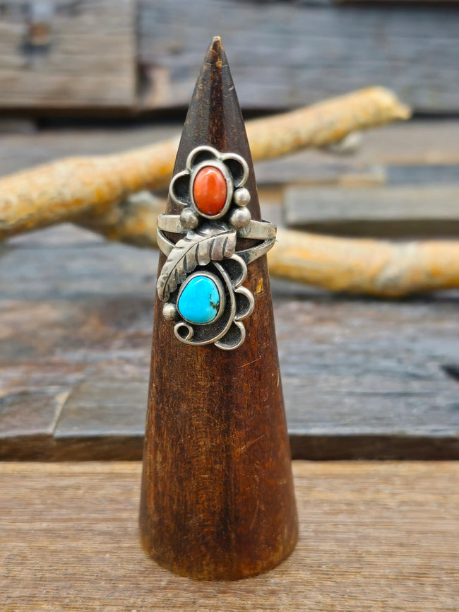 Vintage/Estate Blue Turquoise and Coral Sterling Silver Ring - Size 8