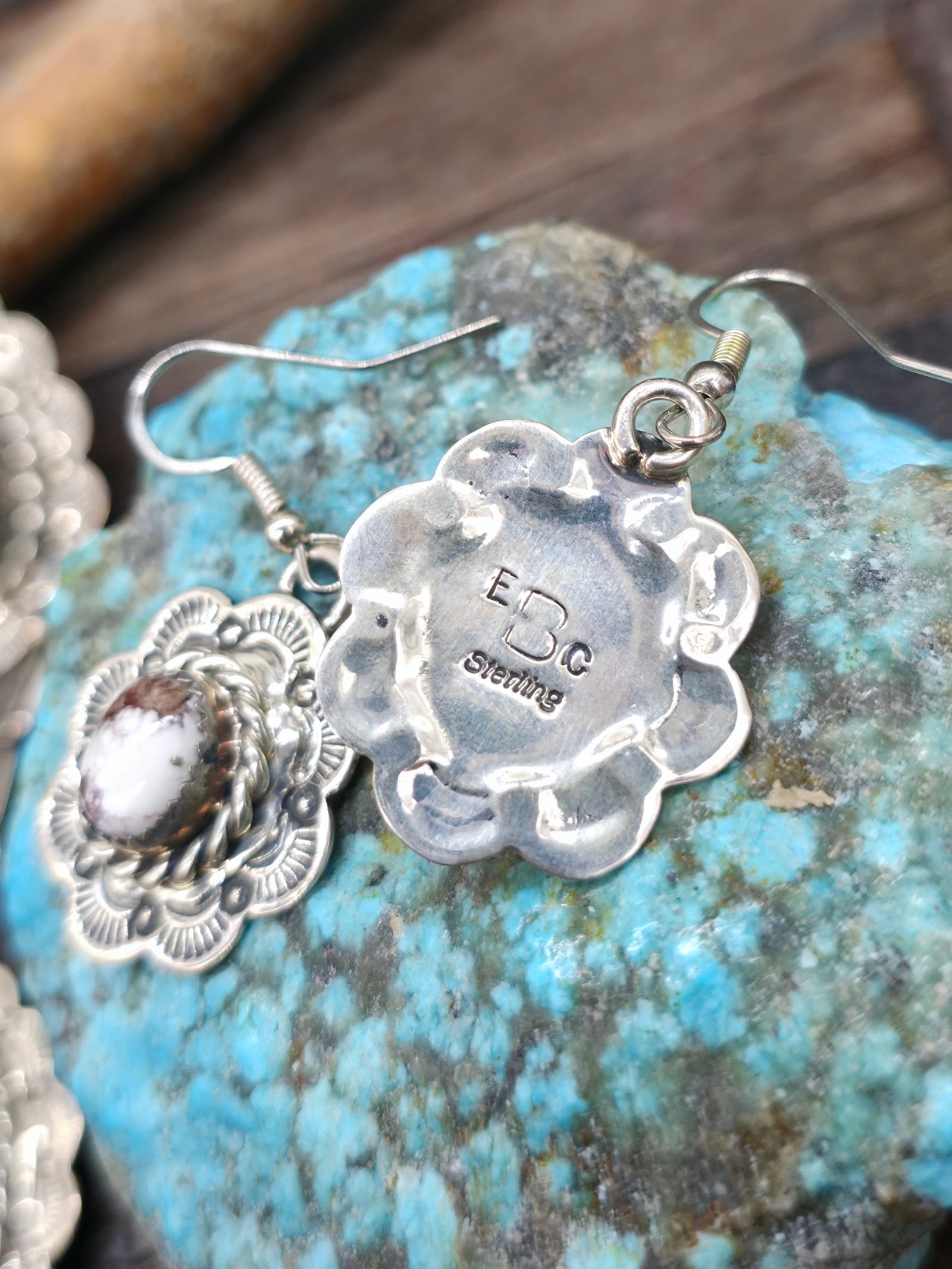 Stamped Sterling Silver Wild Horse Naja Necklace and Earring Set by Elroy and Bernadine Chavez - 30 in.