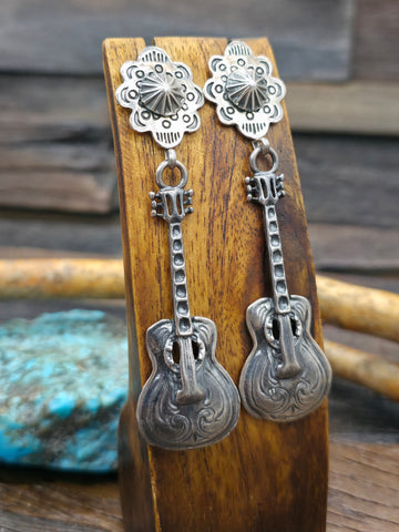 Vintage/Estate Stamped Sterling Silver Peyote Bird Post Dangle Earrings - 3 1/2 in. by 1 in.