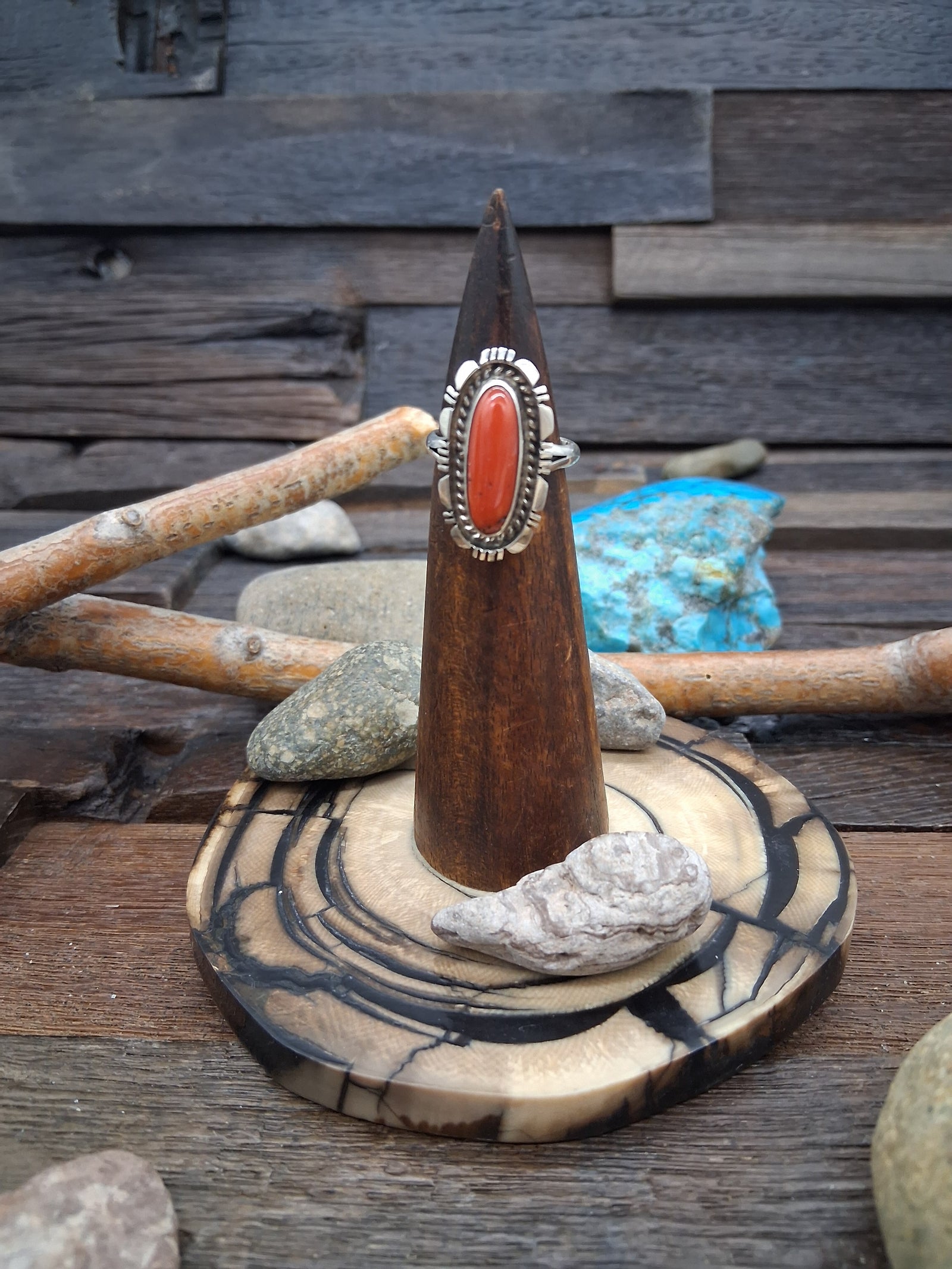 Sterling Silver Coral Oval Ring Size 8