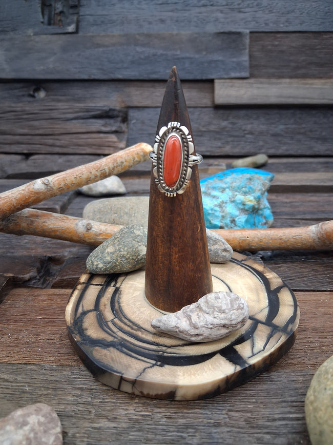 Sterling Silver Coral Oval Ring Size 8