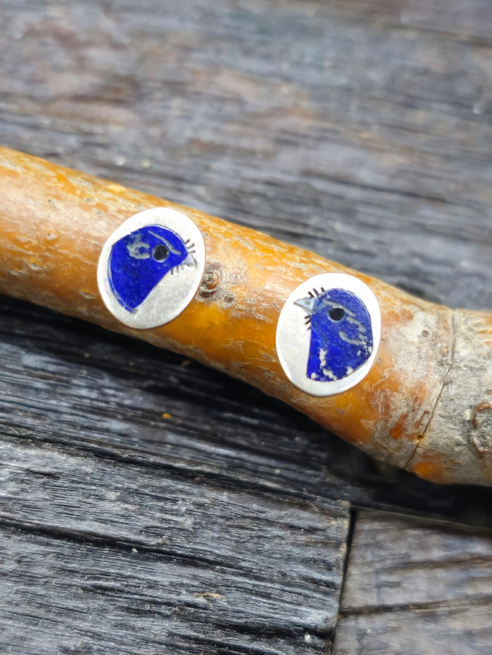 Vintage/Estate Sterling Silver Lapis Bluebird Post Earrings