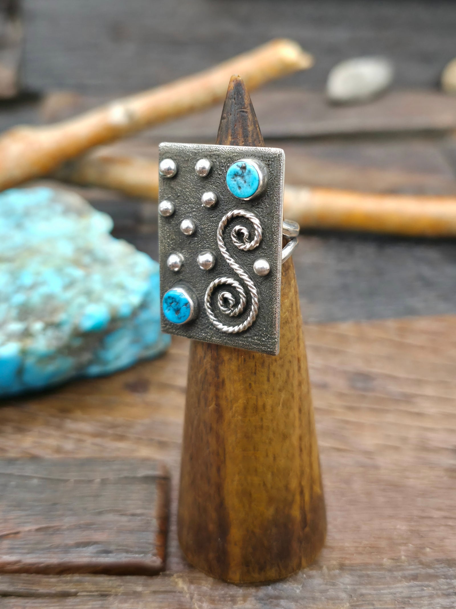 Cast Sterling Silver Blue Turquoise Ring with Raindrops and Filigree - Size 7 1/4