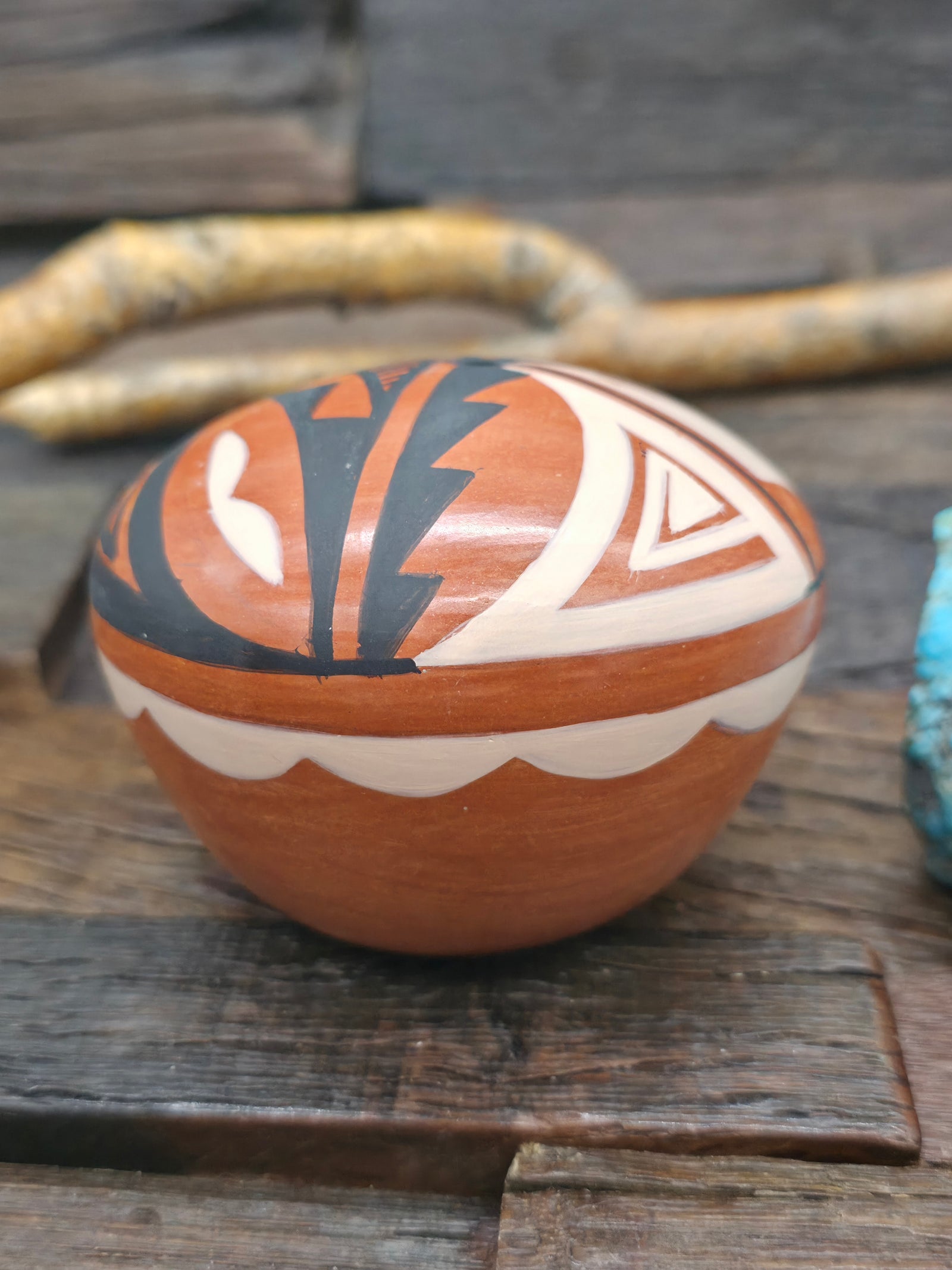 Handmade Painted Jemez Seed Pot by Michelle Mora - Black - 2 1/4 in. by 3 1/4 in. by 3 1/4 in.