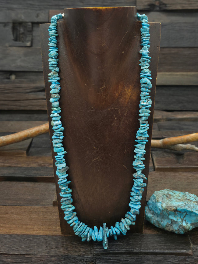 Graduated Turquoise Chip Necklace - 24 in.
