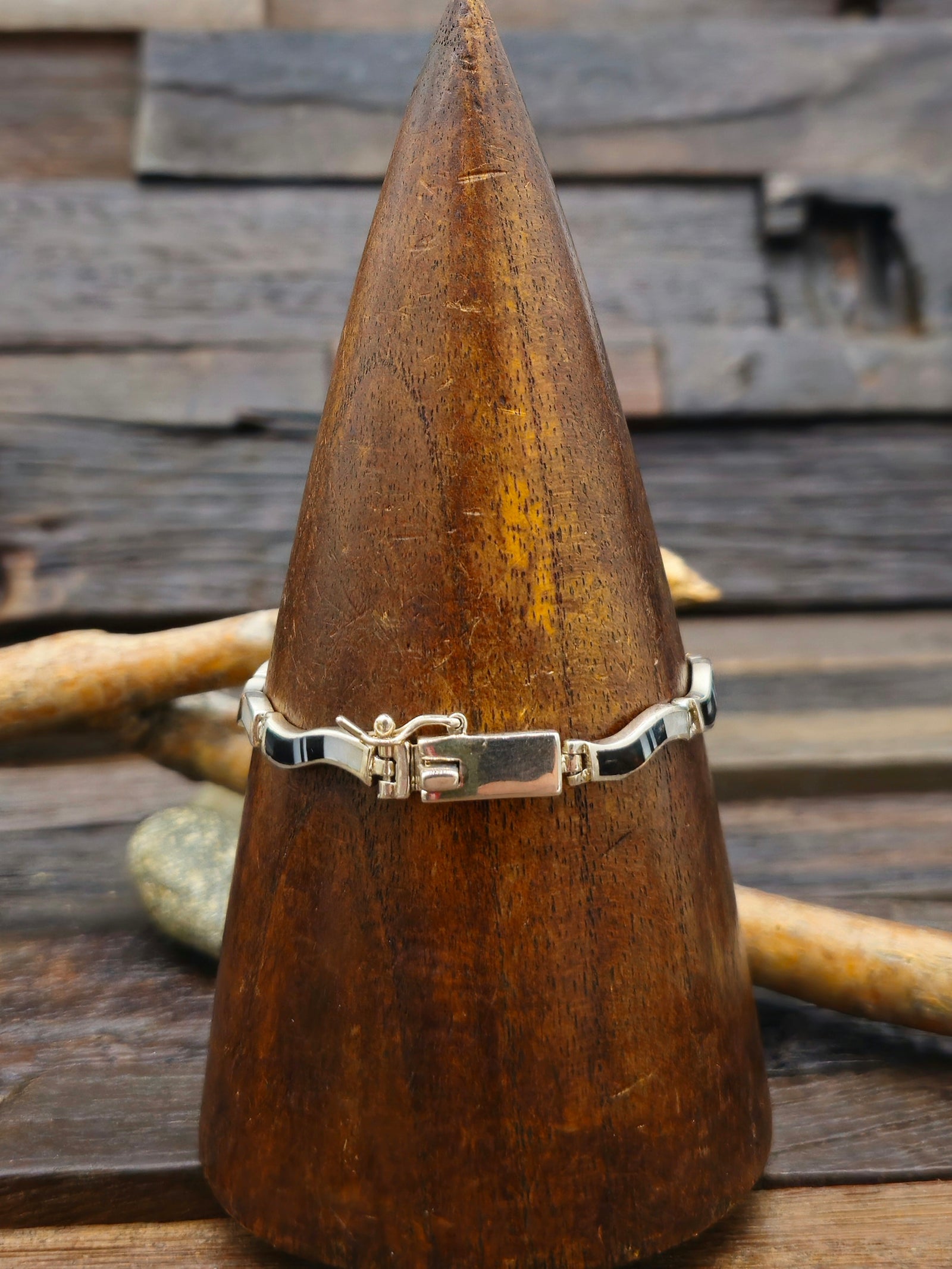 Mother of Pearl and Onyx Sterling Silver Inlay Link Bracelet - 7 1/2 in.