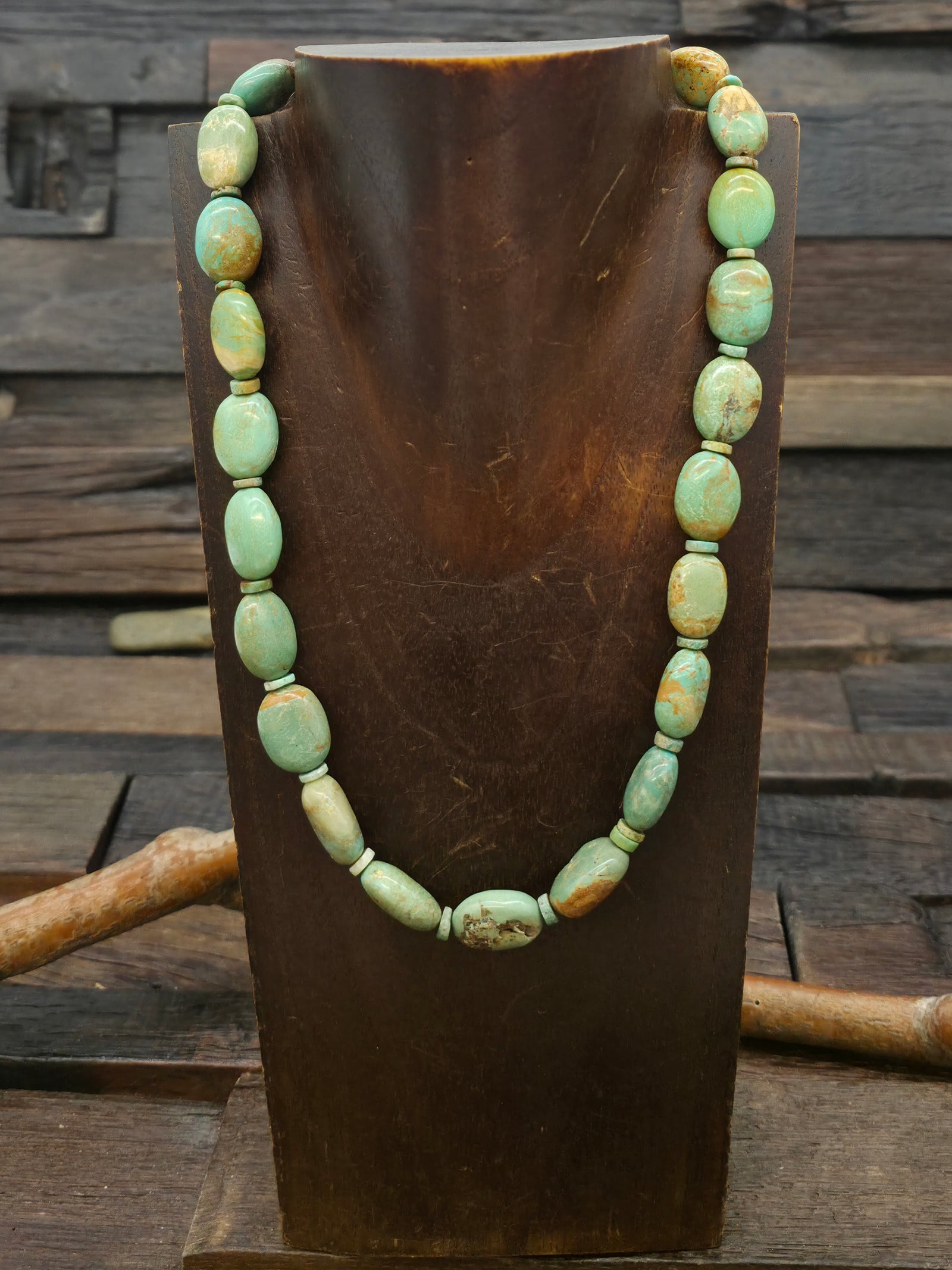 Green Skyhorse Turquoise Stone Bead Necklace - 18 in.
