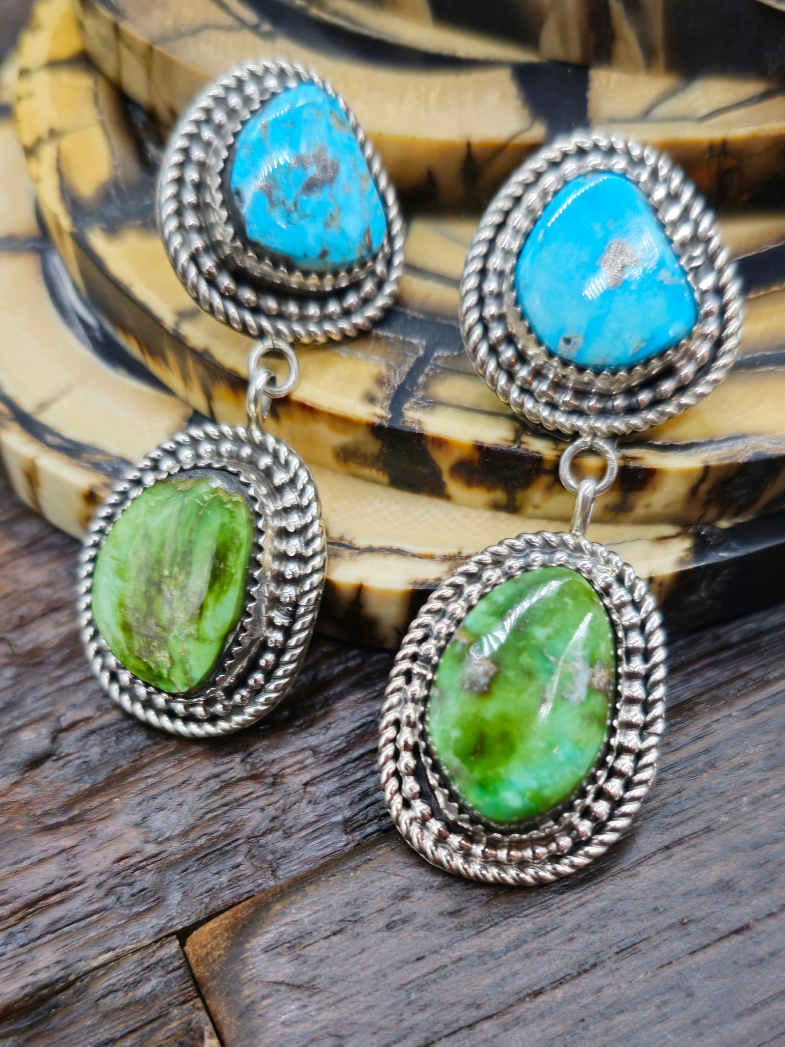 Blue and Green Turquoise Lariat Necklace and Earring Set by LaRose Ganadanegro
