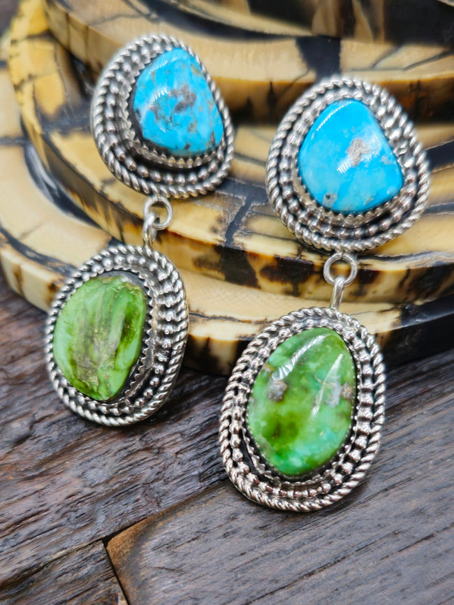 Blue and Green Turquoise Lariat Necklace and Earring Set by LaRose Ganadanegro