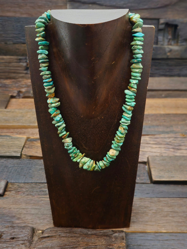 Green Turquoise Nugget Necklace 17 in.
