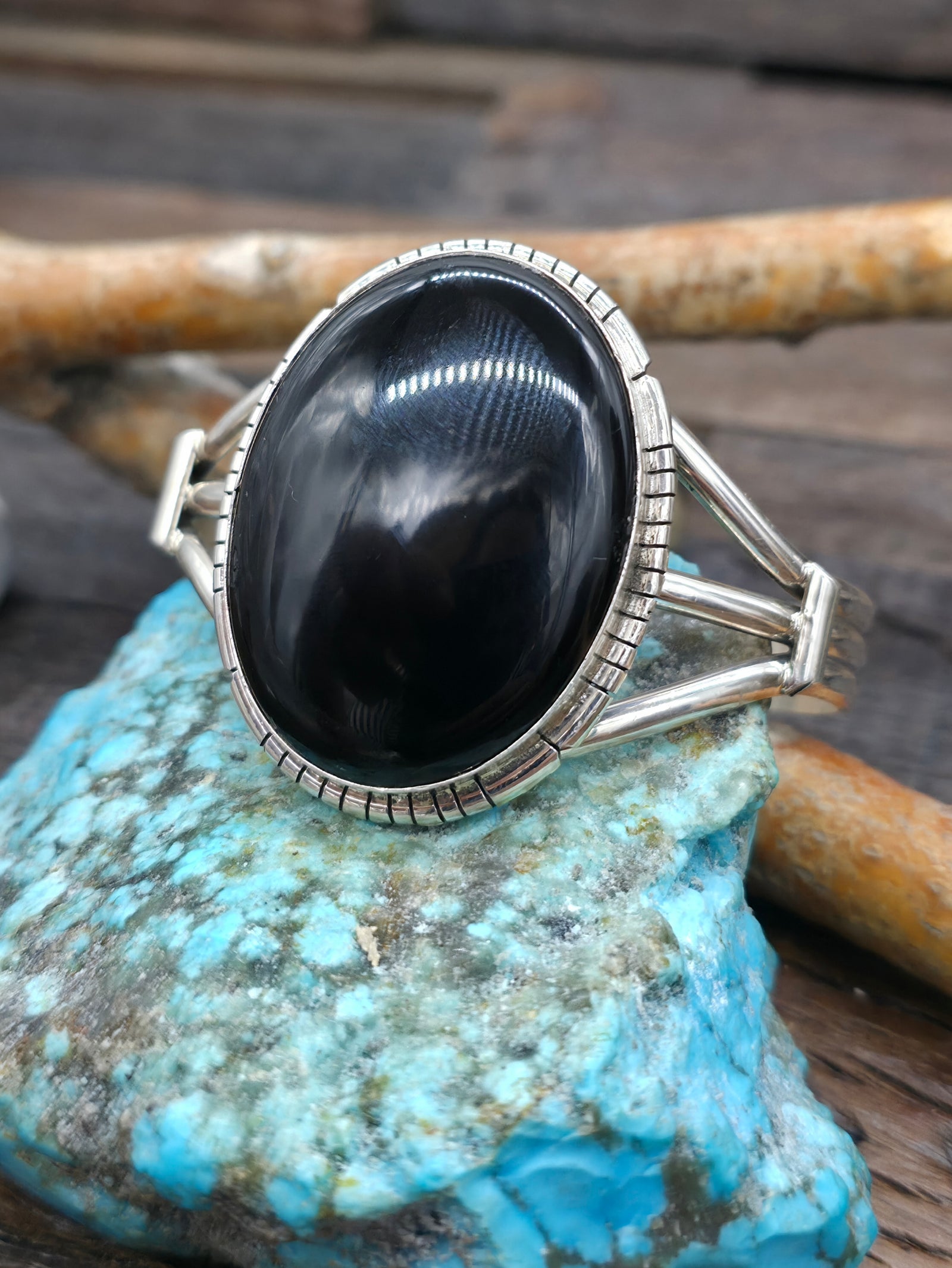 Sterling Silver Onyx Oval Cuff - 6 in. w/Gap