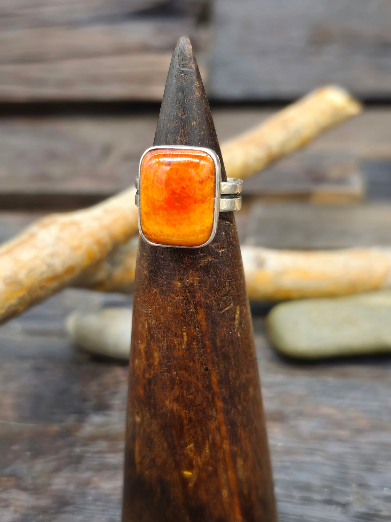 Sterling Silver and Orange Spiny Oyster Ring - Size 6