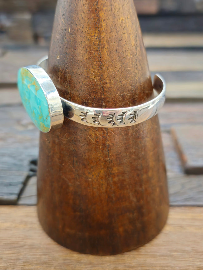 Turquoise and Sunray Stamped High Shine Sterling Silver Bracelet 7 in.