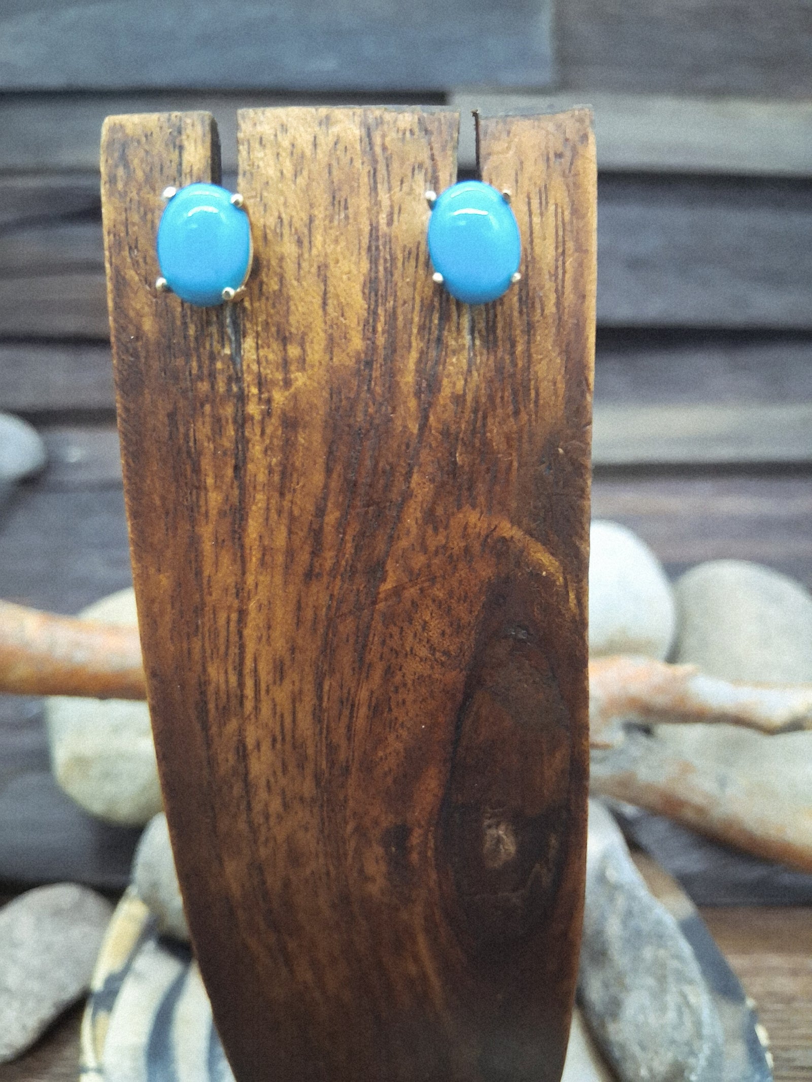 14 KT Gold Sleeping Beauty Turquoise Oval Stud Post Earrings