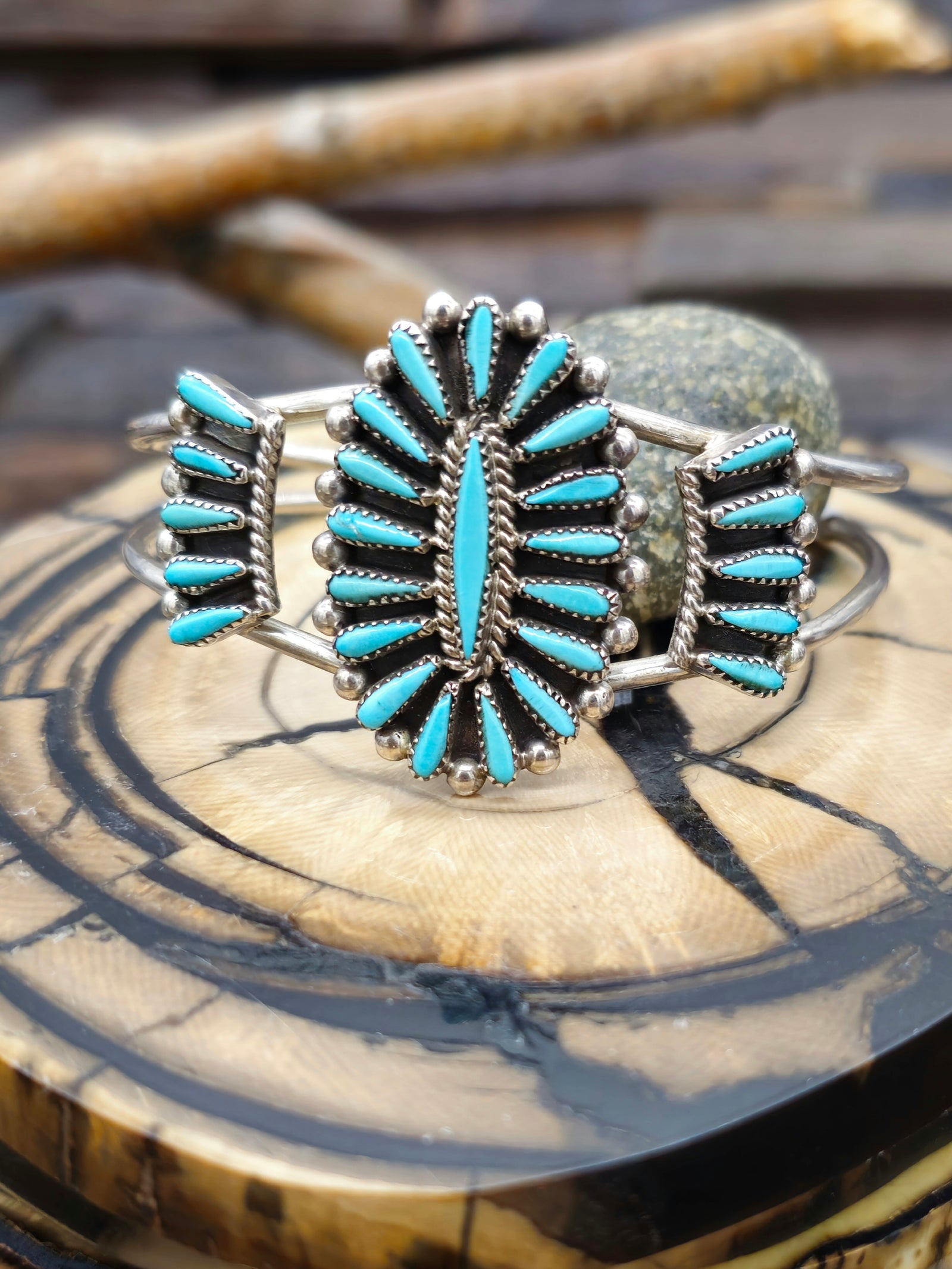 Vintage/Estate Turquoise Cluster Bracelet - 6 in.