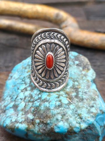 Repousse Stamped Sterling Silver Kingman Turquoise Ring by Albert Jake - Size 8