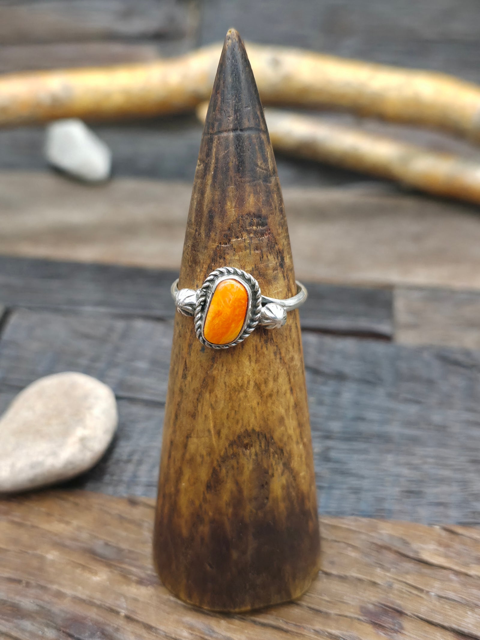 Sterling Silver Starshot Spiny Oyster Ring - Size 11