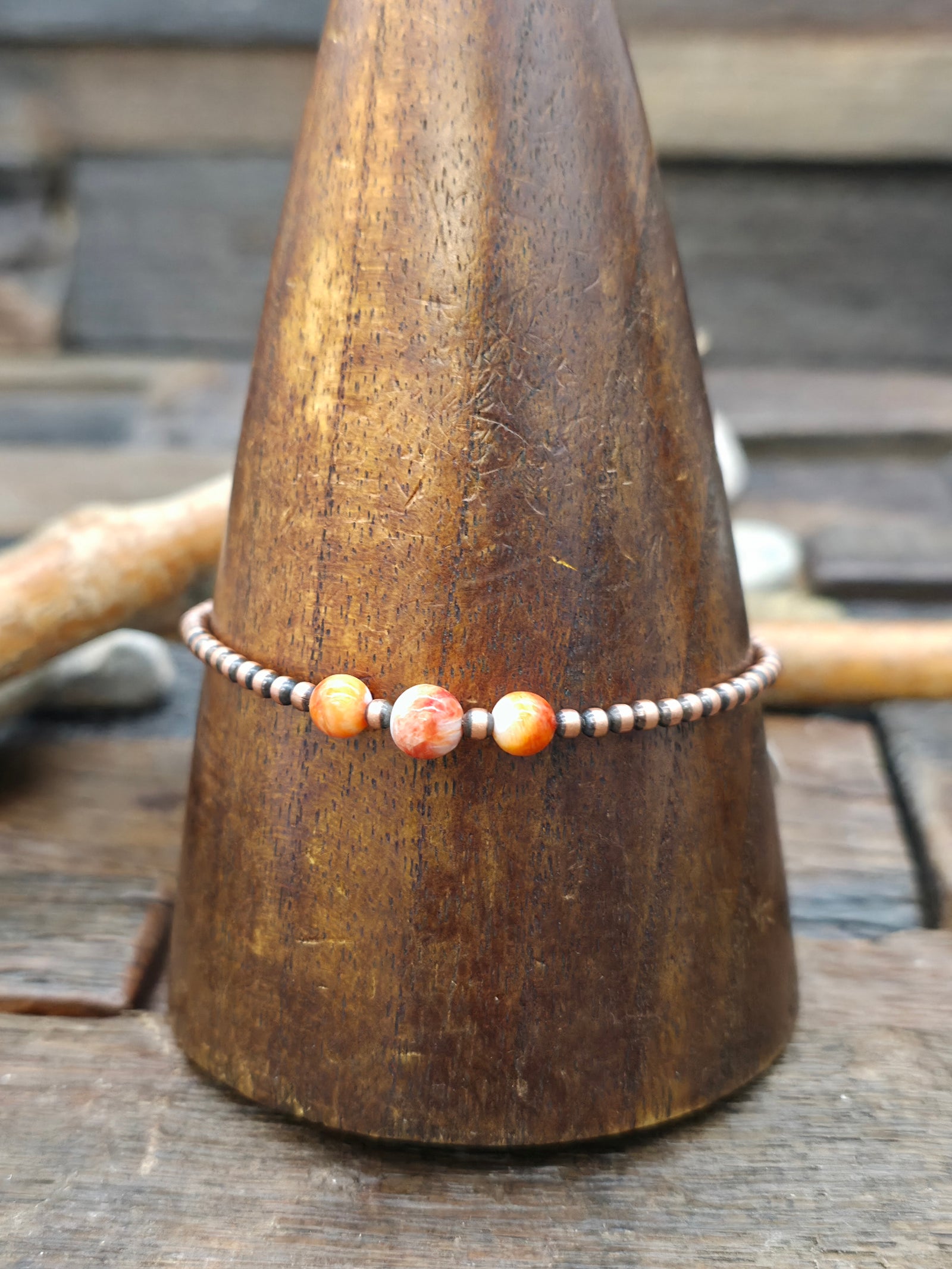 Copper and Orange Spiny Oyster Bead Bracelet - 7 in. plus 1 in. Extender